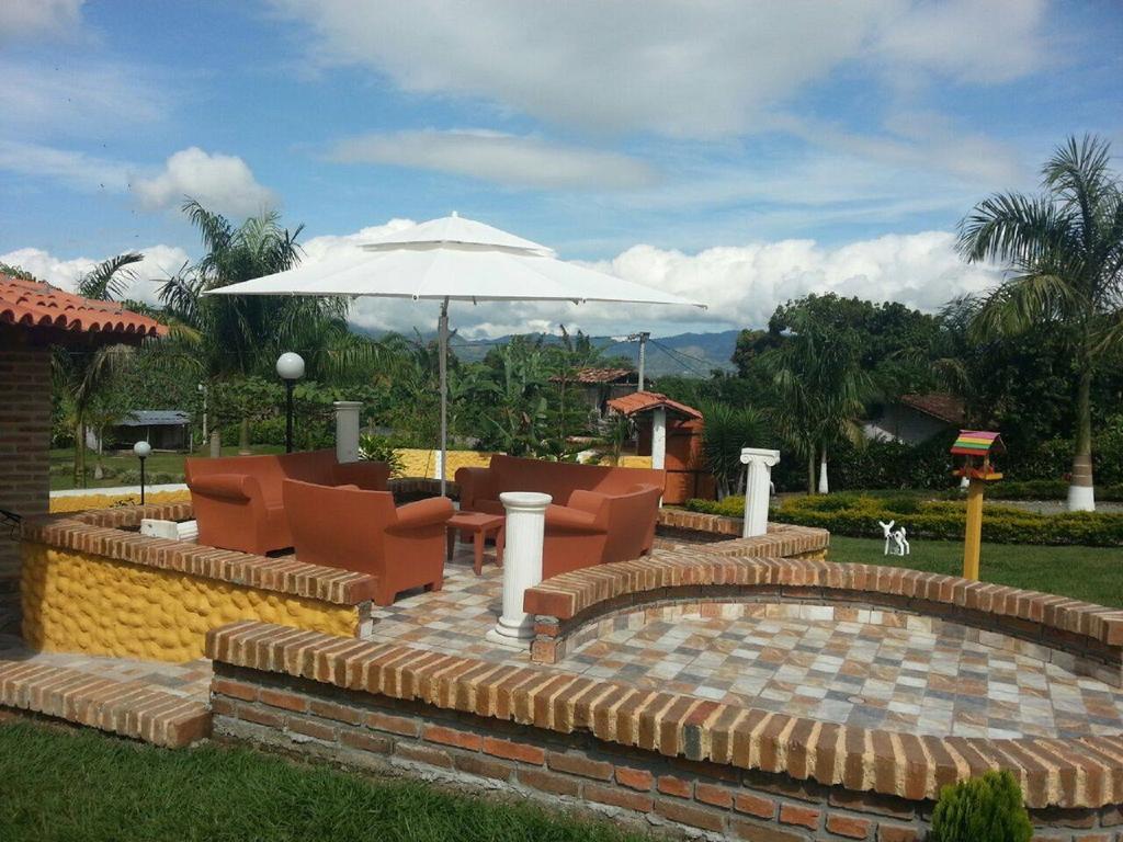 Finca Hotel La Quinta De Torrione Quimbaya Eksteriør bilde